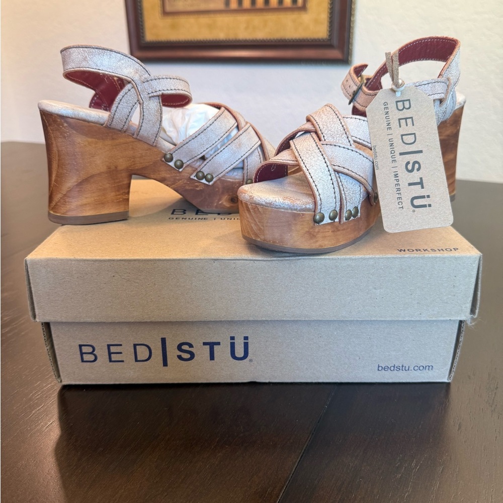 BED|STU Cream Platform Elegance